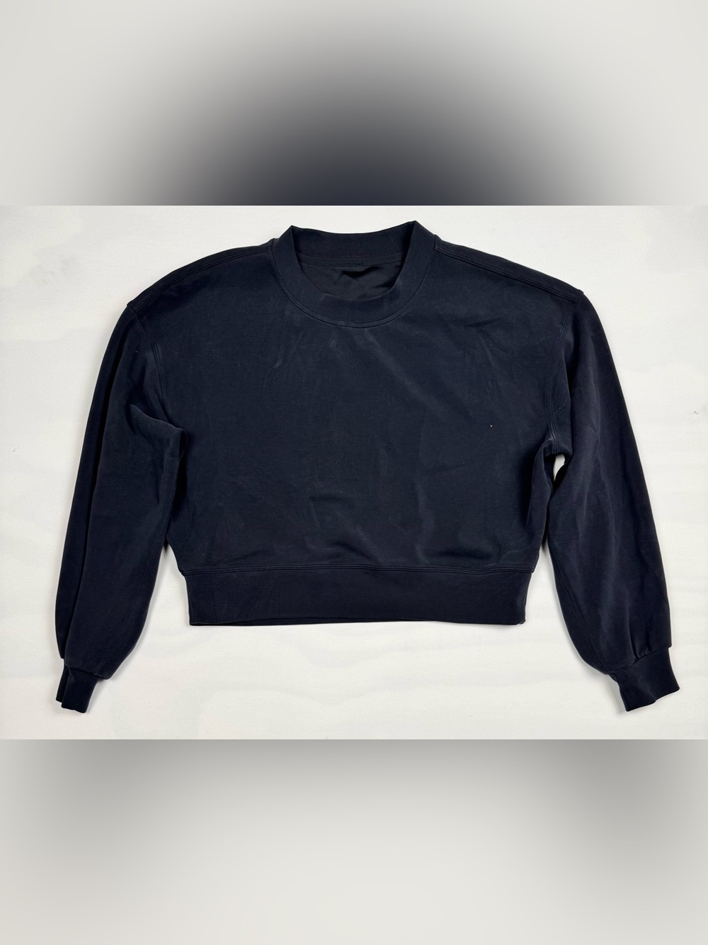 Lululemon Softstreme Perfectly Oversized Cropped Crew Black Women’s 4 MSRP $118